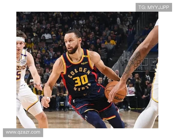 勇士与湖人激战正酣直播在线全程跟踪精彩瞬间不容错过